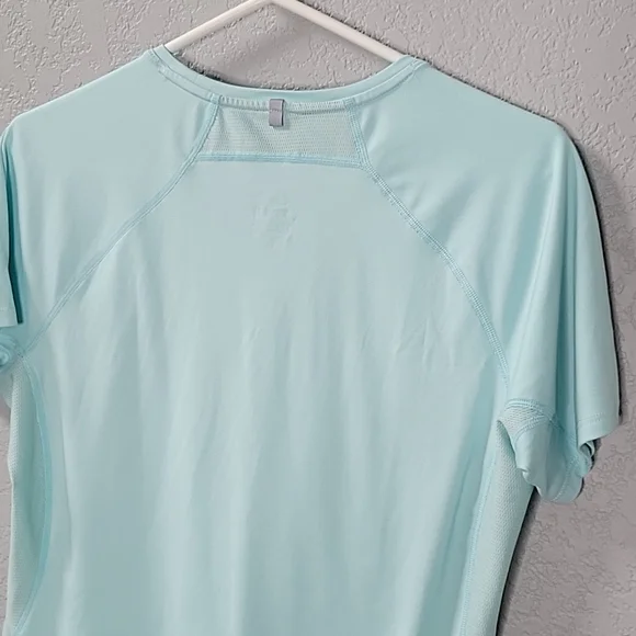 Nike Dri-Fit Light Blue Shortsleeve Teeshirt - Picture 8 of 8